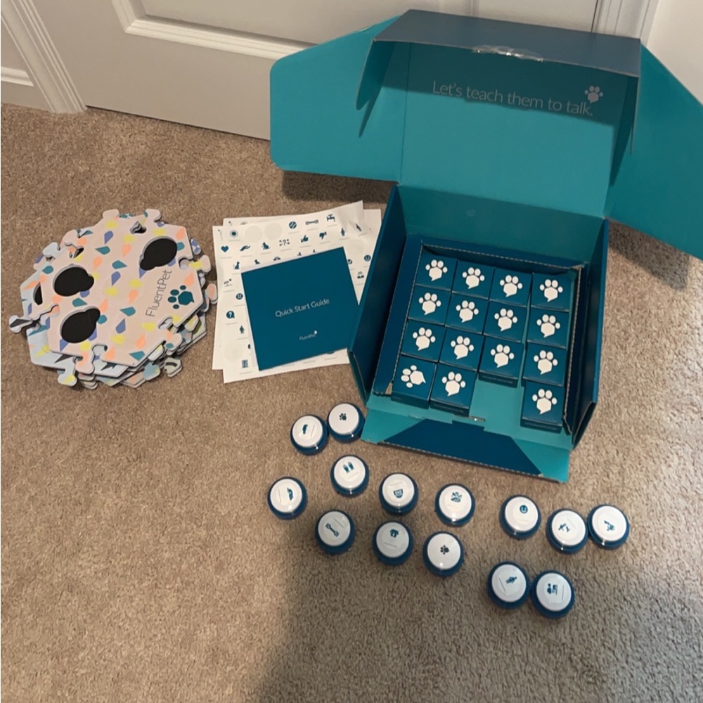Full set of Fluent Pet buttons.
